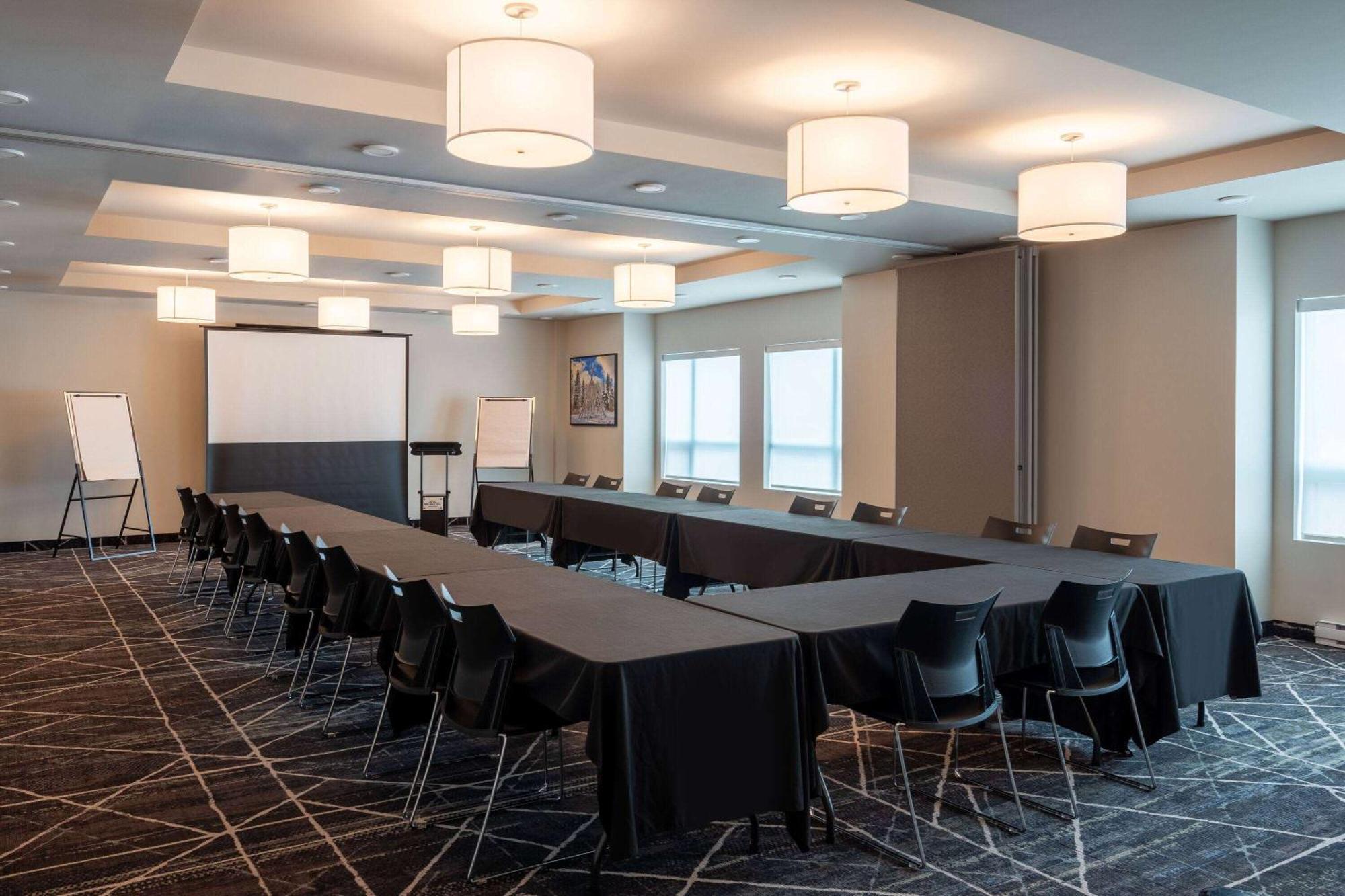 Microtel Inn & Suites Dorval Qc מראה חיצוני תמונה
